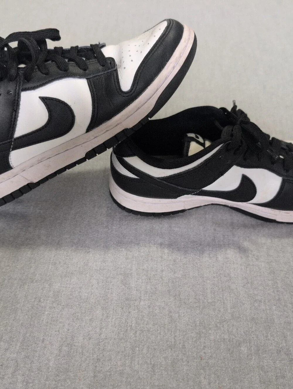 Nike Dunk Low black white sneakers size 7 sporty